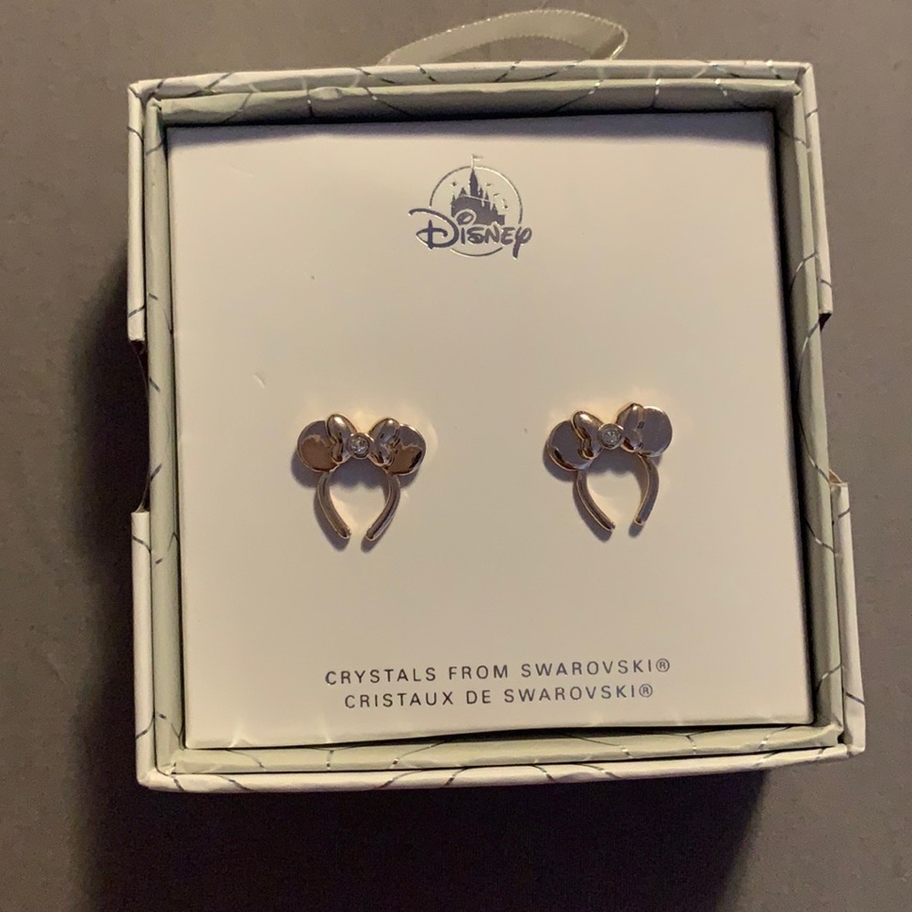 Minnie mouse earrings